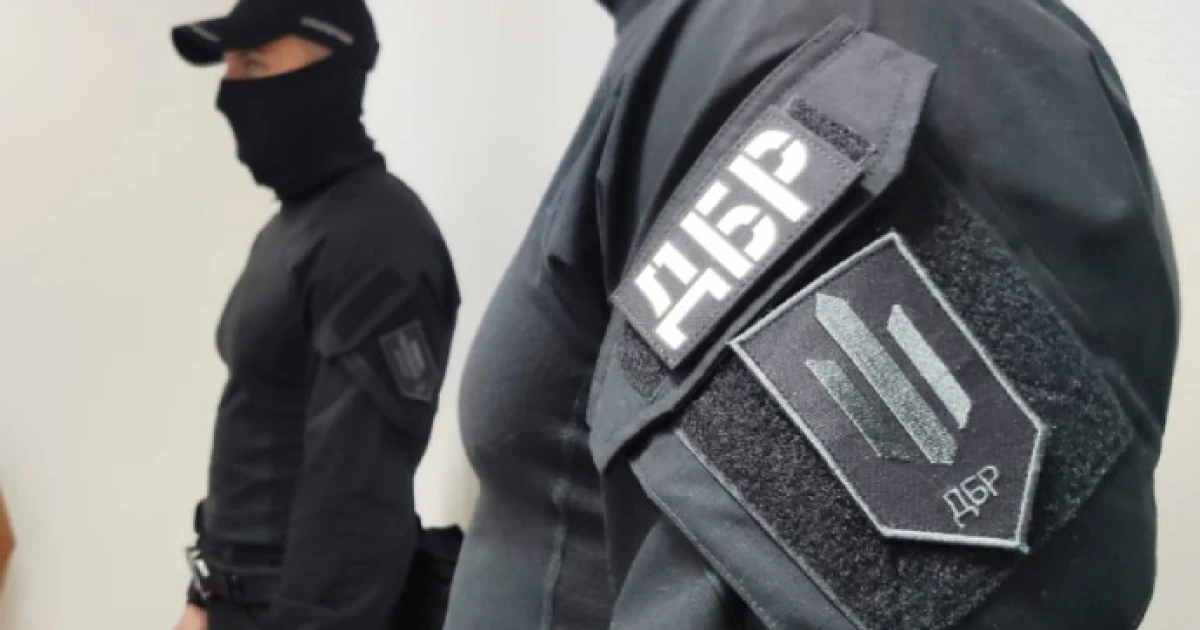 Чому обшуки ДБР у військових частинах важливі для суспільства