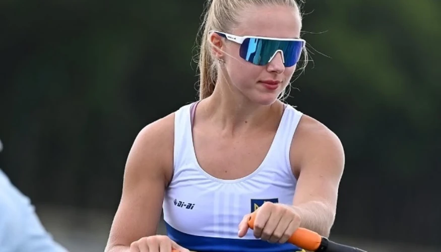 Анна Шеремет із золотою медаллю чемпіонату світу з паравеслування